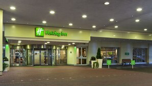 Property entrance - Holiday Inn London - Heathrow M4,jct.4 by IHG (West Drayton)