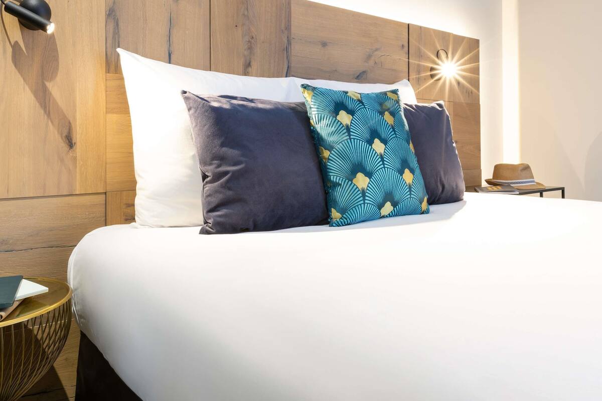 Premium bedding, pillow-top beds, in-room safe, desk