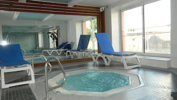 Bain à remous intérieur