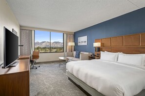 42-inch flat-screen TV with cable channels, TV, pay movies - DoubleTree by Hilton Tucson - Reid Park (Tucson)