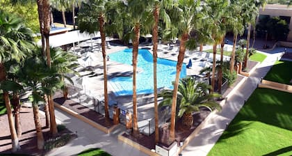 DoubleTree by Hilton Tucson - Reid Park