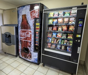 ماكينة بيع آلية
