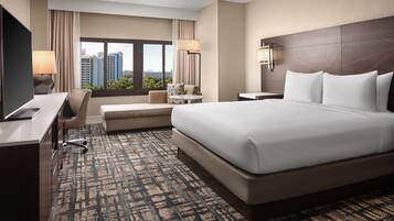 Premium bedding, pillowtop beds, in-room safe, desk
