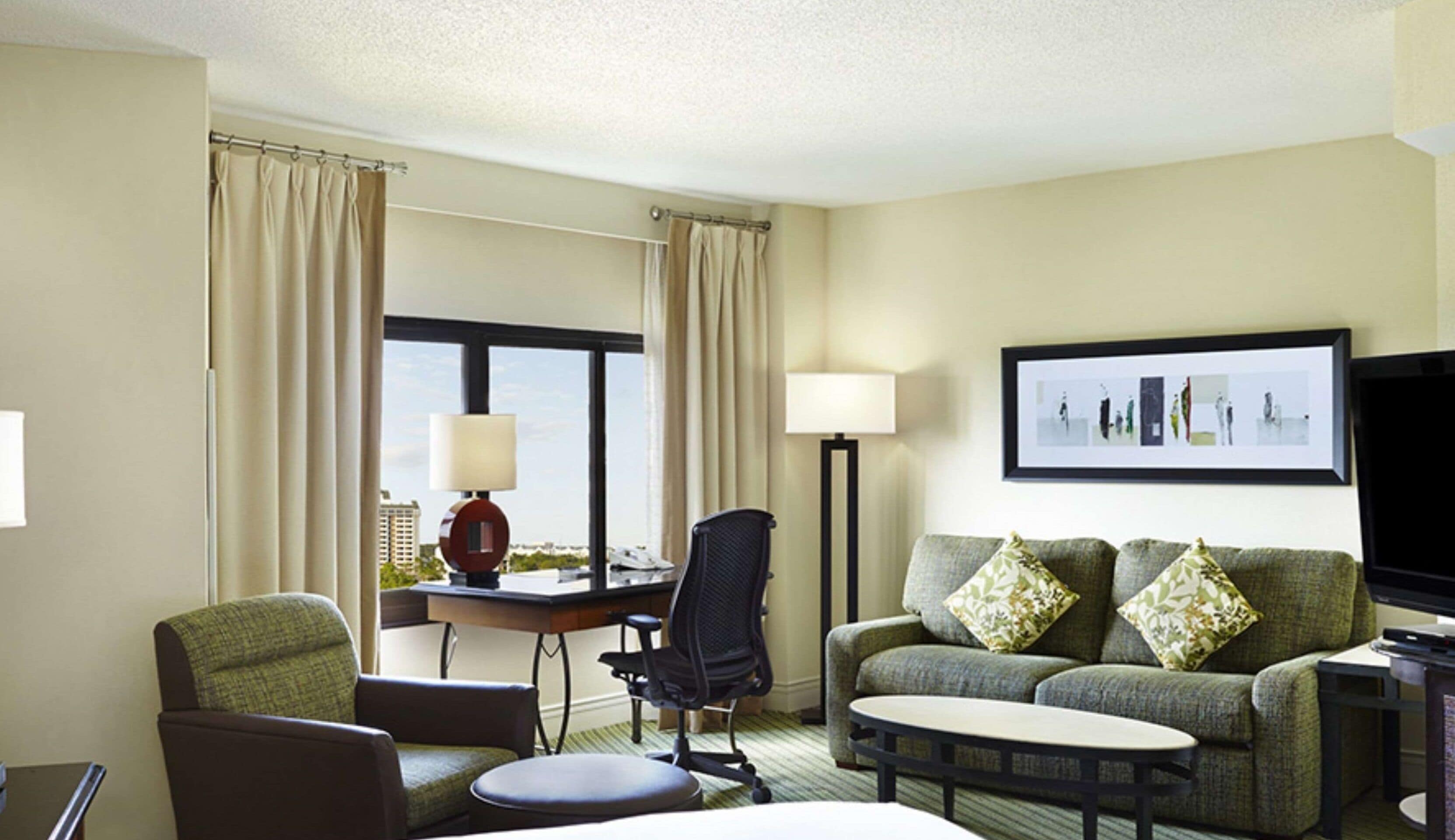 junior suite, 1 king bed | premium bedding, pillow-top beds, in-room safe, desk