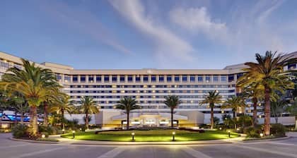 Hilton Orlando Lake Buena Vista - Disney Springs® Area