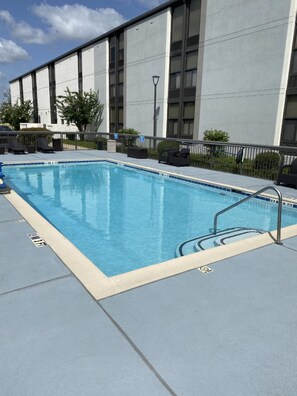 Seasonal outdoor pool, sun loungers