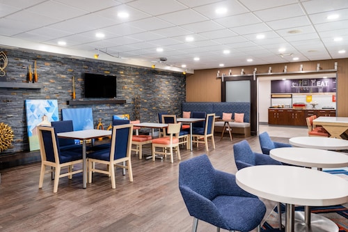 Hampton Inn Auburn