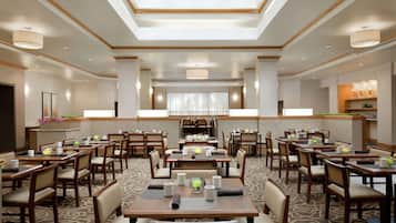 Dagelijks à-la-carte-ontbijt inbegrepen