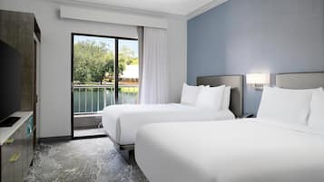 1 bedroom, premium bedding, in-room safe, desk