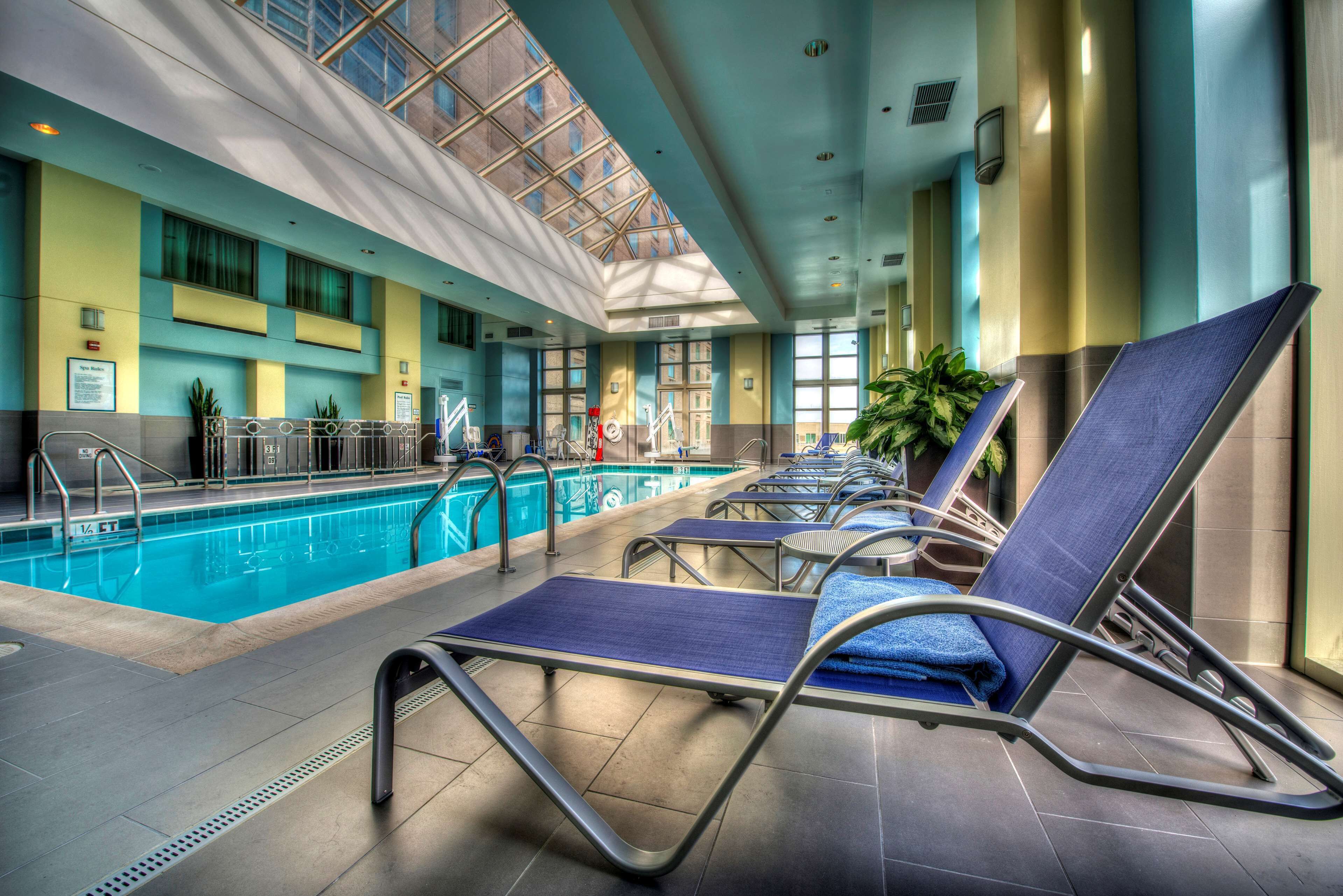 Indoor pool, pool loungers