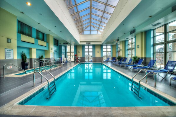 Indoor pool, pool loungers