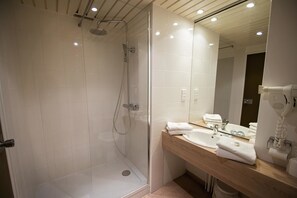 وحدات دش مع أح واض استحمام، مستلزمات للعناية الشخصية صديقة للبيئة