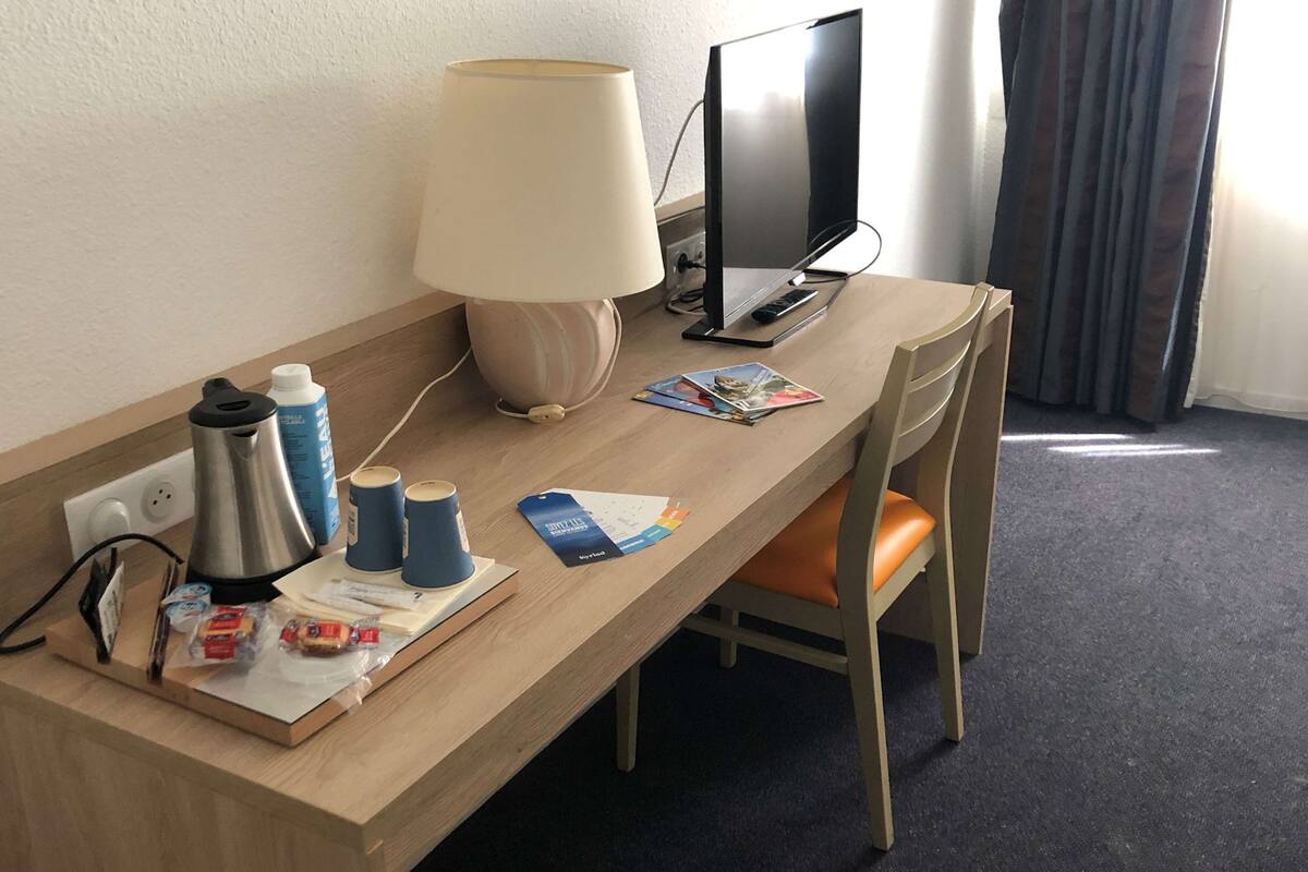 Room amenity