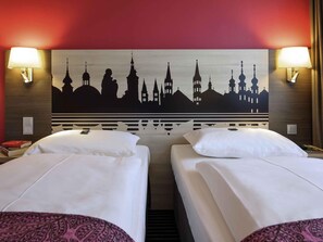 Standard Room, 2 Single Beds