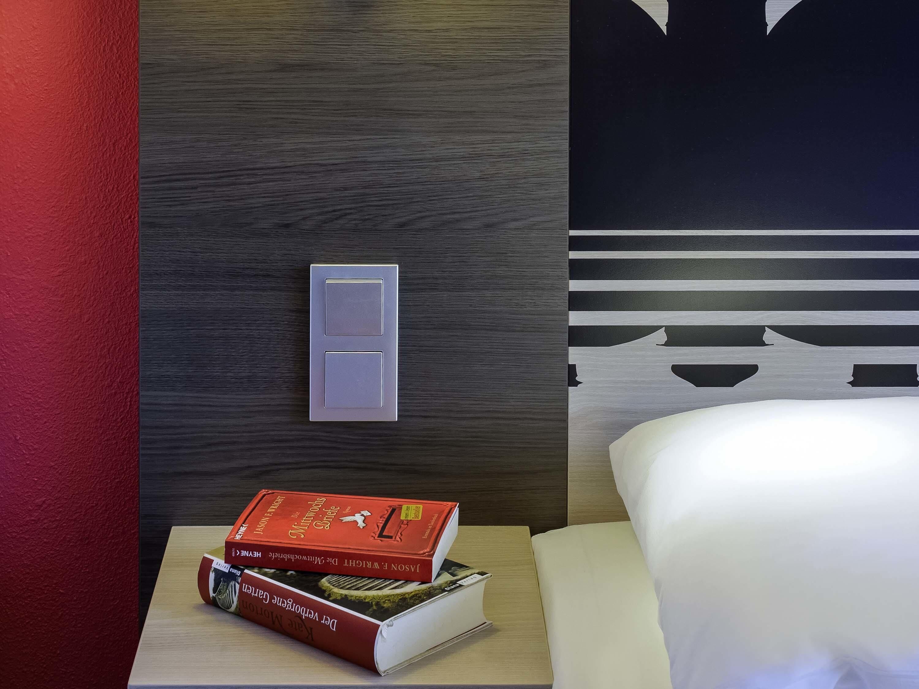 Hypo-allergenic bedding, in-room safe, desk, laptop workspace