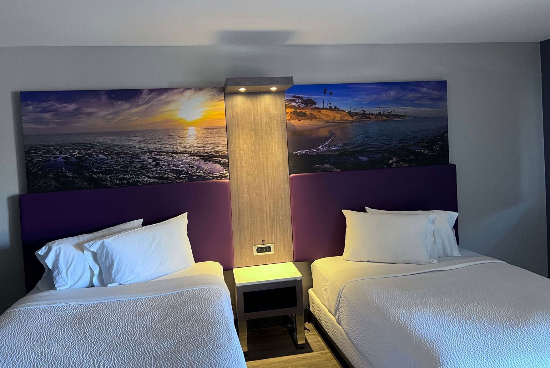 Ropa de cama de alta calidad, escritorio y cortinas blackout 