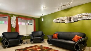 Interior - Travelodge by Wyndham Seattle University (Seattle)