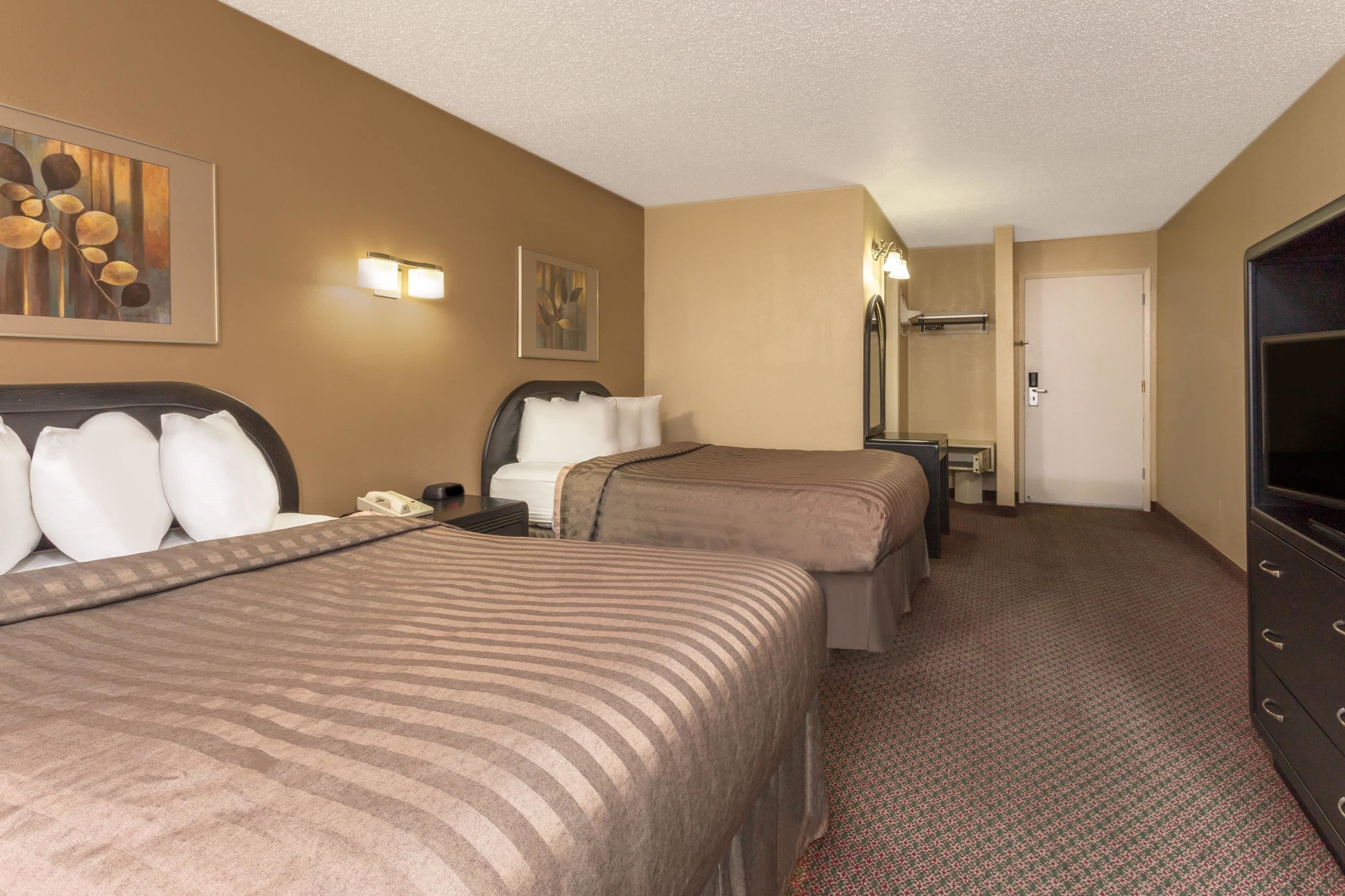 In-room safe, desk, iron/ironing board, free cots/infant beds