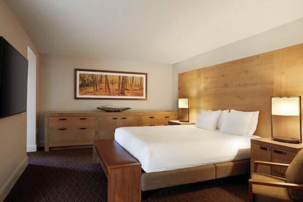 Couette en duvet d'oie, surmatelas, coffres-forts dans les chambres