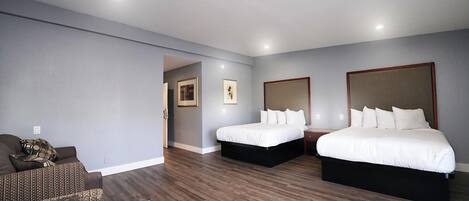 熨斗/熨衣板、折疊床/加床、免費無線上網