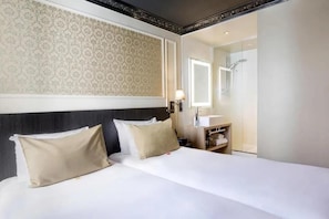 Twin Room | Premium bedding, in-room safe, desk, soundproofing
