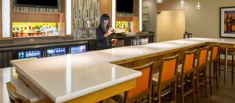 Holiday Inn Airport - Portland by IHG