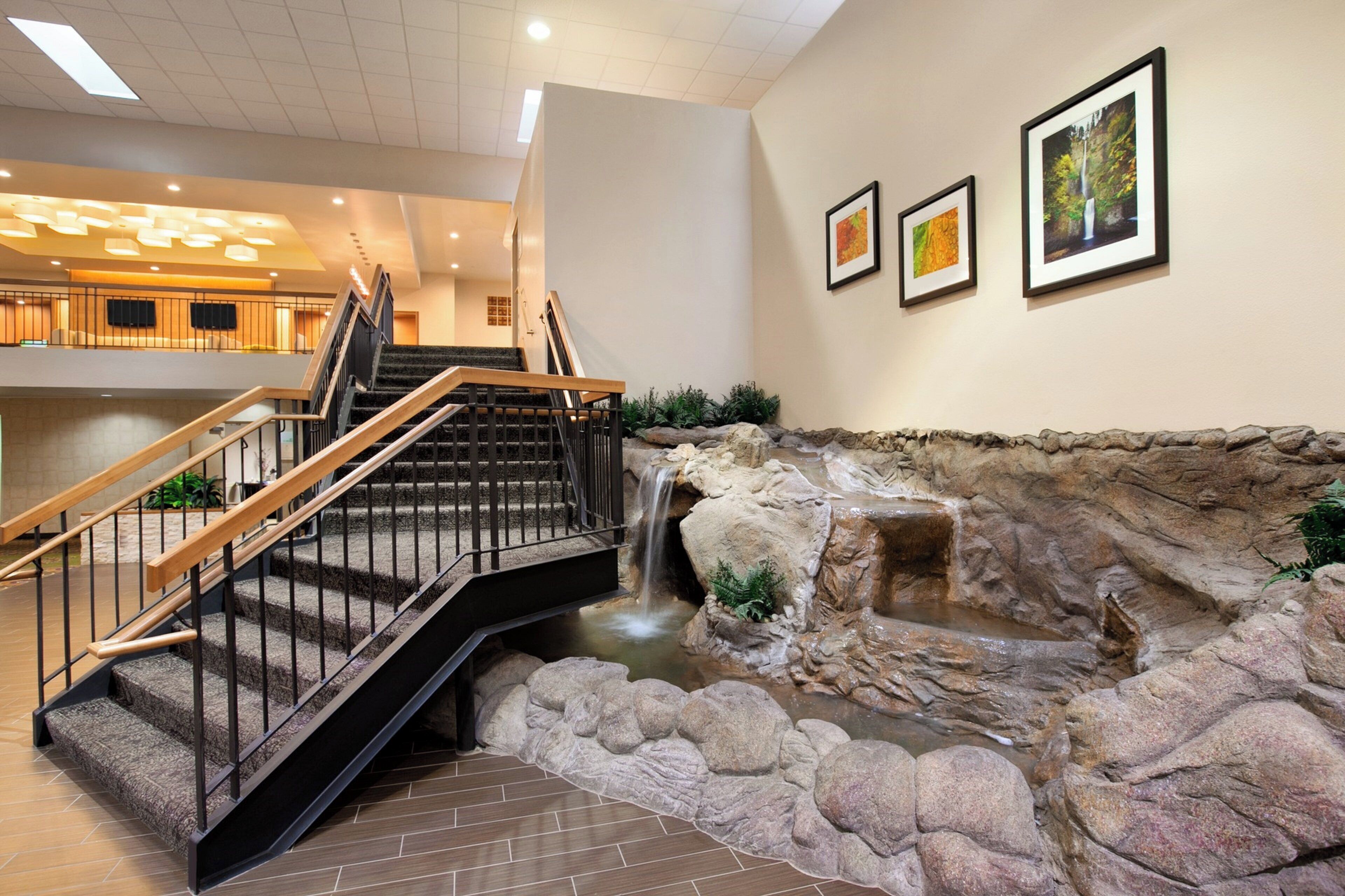 Photo - Holiday Inn Airport - Portland by IHG