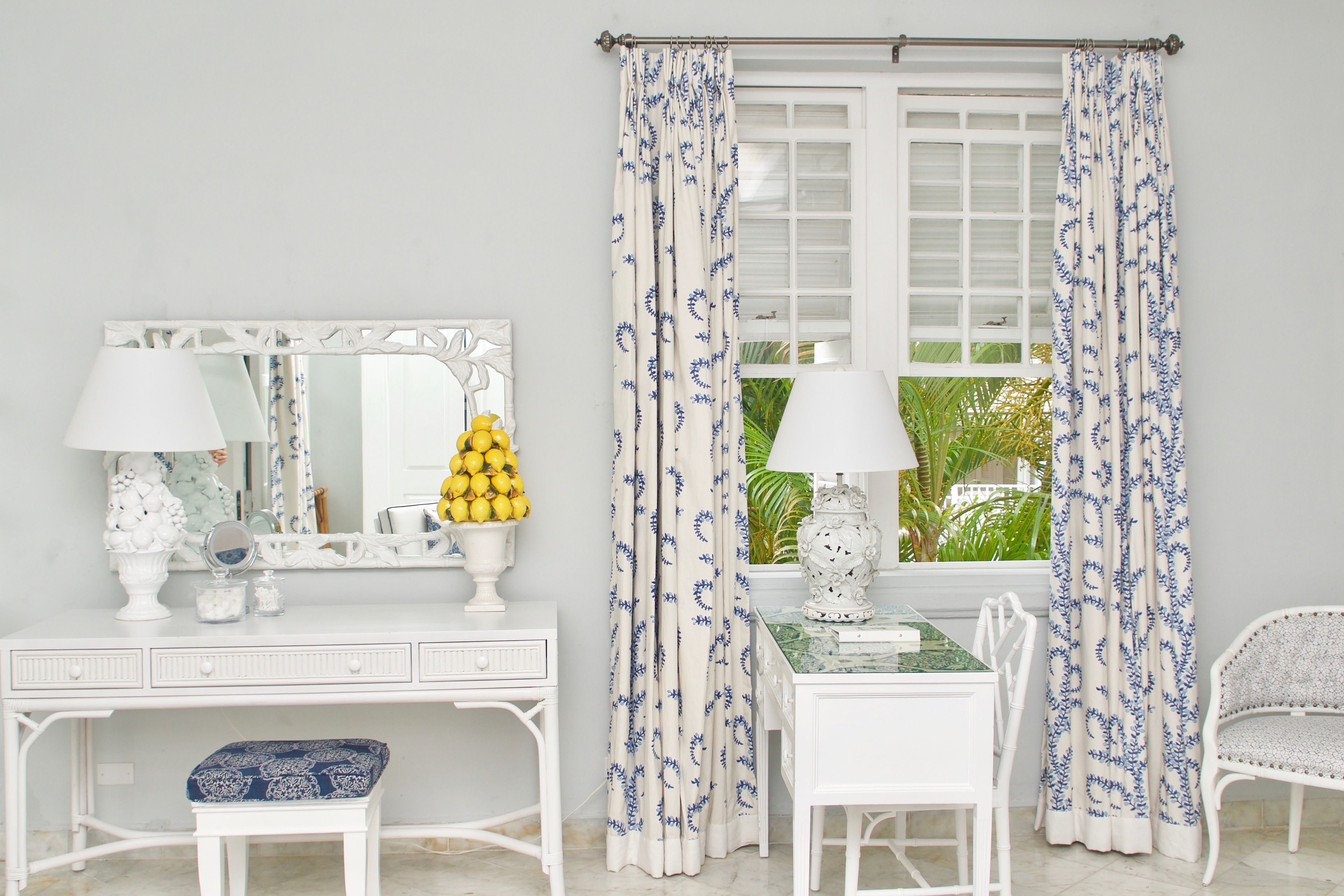 room (camelot at the great house) | living area