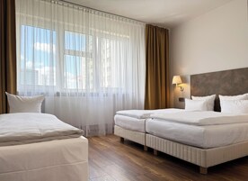 Family Room, 1 Bedroom, Non Smoking | Hypo-allergenic bedding, blackout drapes, soundproofing, free WiFi