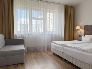 Family Room, 1 Bedroom, Non Smoking | Hypo-allergenic bedding, blackout curtains, soundproofing, free WiFi