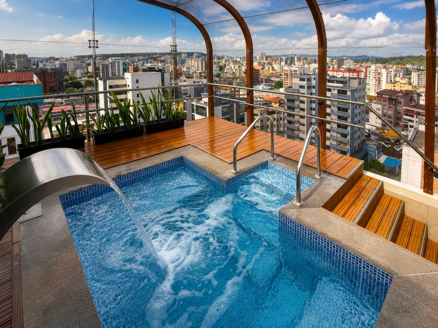 Una piscina techada