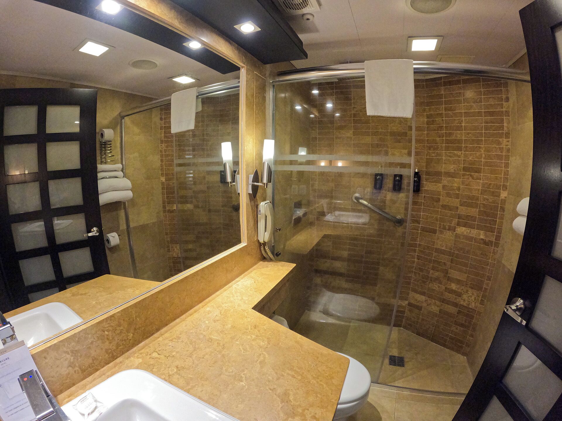 deluxe room, 1 queen bed | pillow-top beds, in-room safe, laptop workspace, blackout curtains