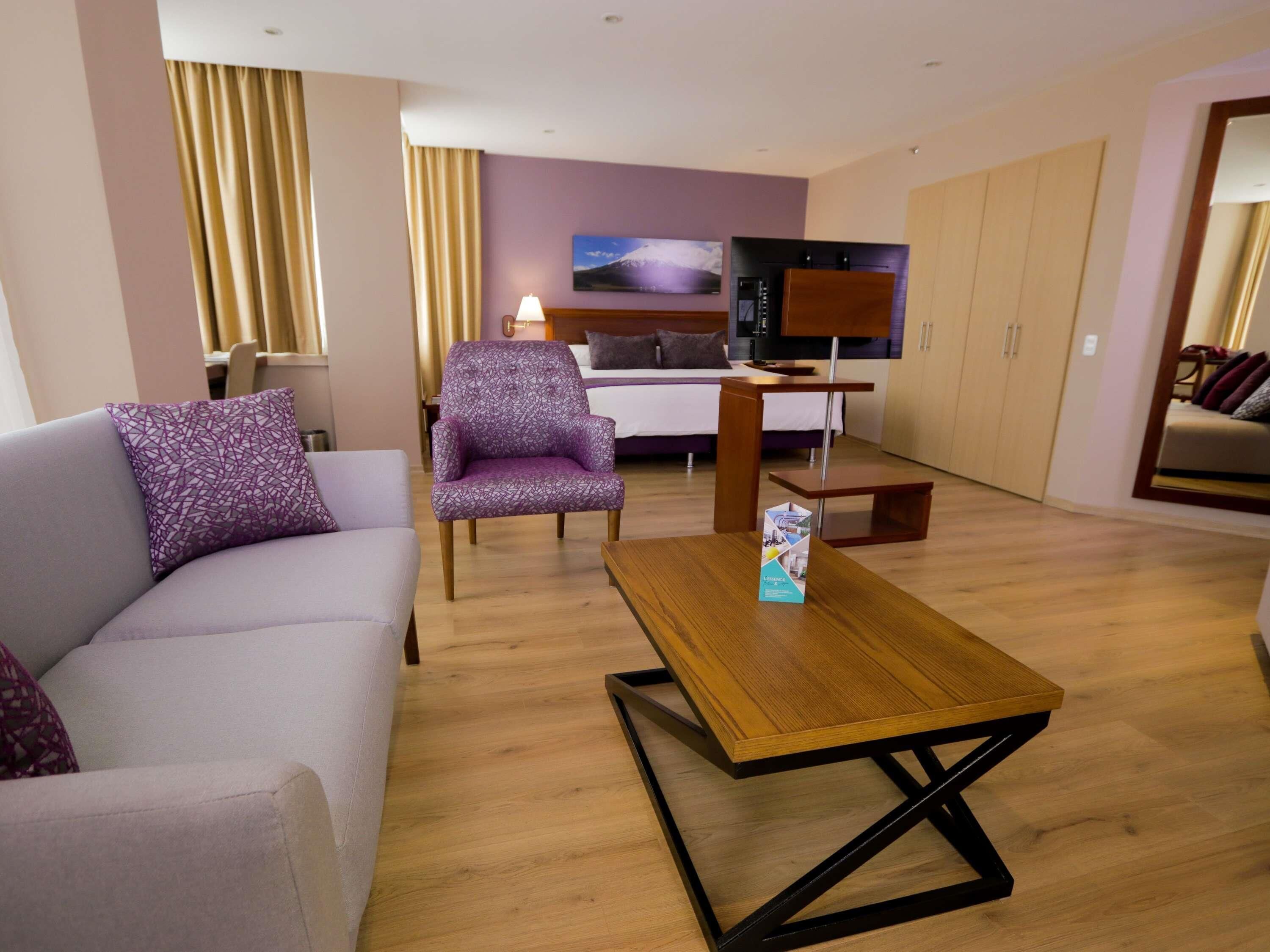 Superior Suite, 1 King Bed (Privilege room) | Pillowtop beds, in-room safe, laptop workspace, blackout drapes