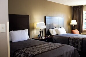 Double Room, 2 Double Beds | Desk, iron/ironing board, free WiFi, bed sheets