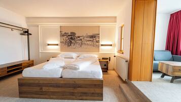 Comfort-Doppelzimmer | Allergikerbettwaren, Daunenbettdecken, Minibar, Zimmersafe