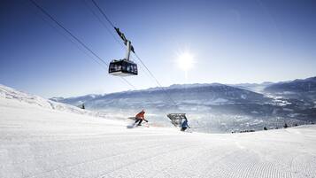 Snow and ski sports