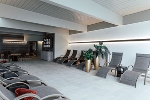 Sauna, 1 treatment room, massages