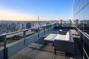 1 間睡房、高級寢具、羽絨被、記憶棉床墊