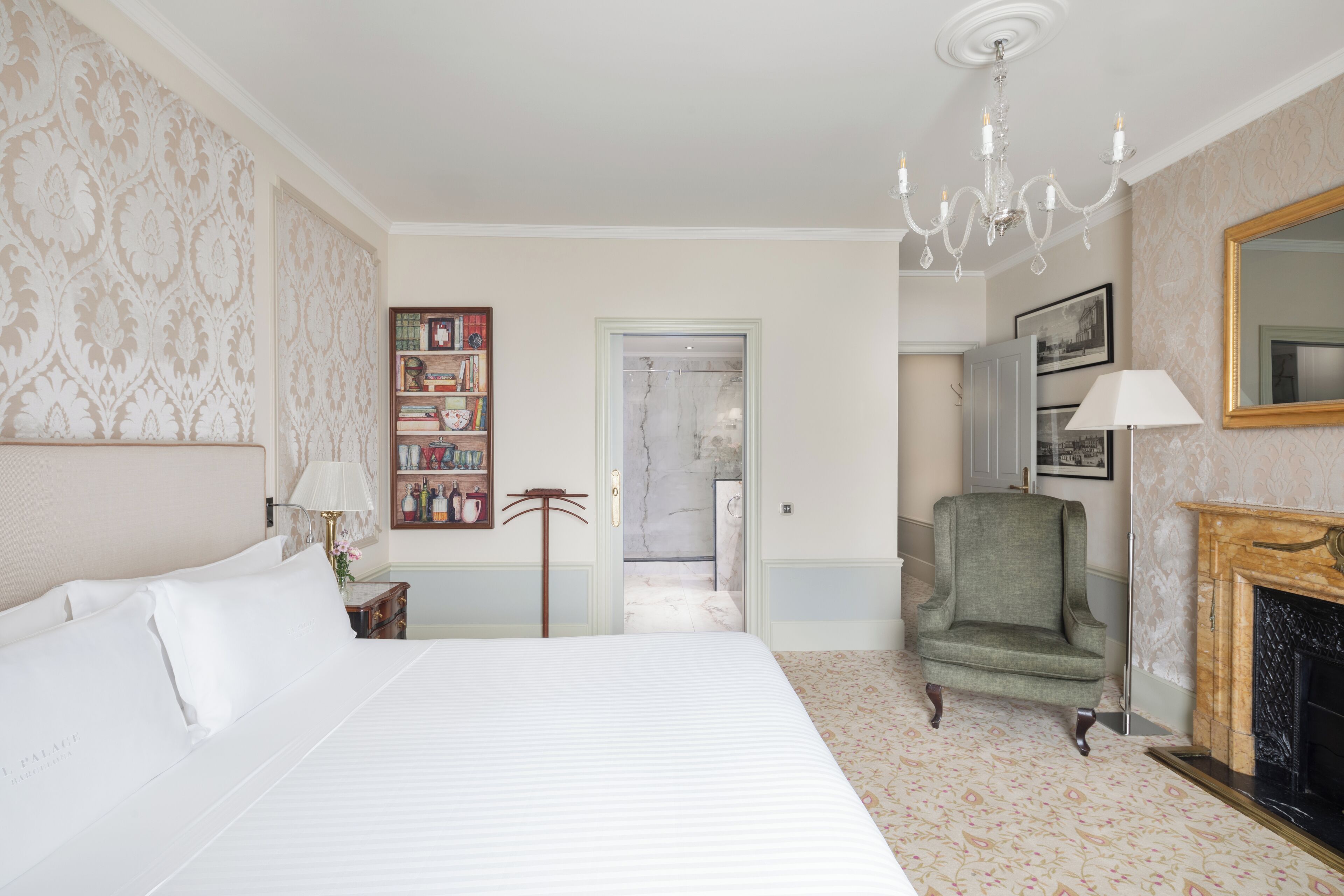 1 bedroom, egyptian cotton sheets, premium bedding, down duvets