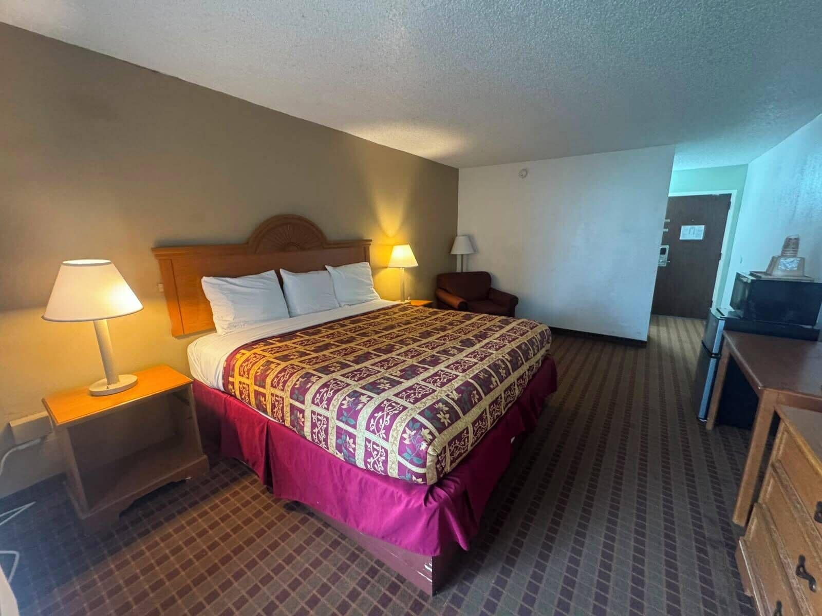 Premium bedding, down comforters, in-room safe, desk