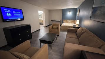 行政單人房 | 高級寢具、羽絨被、書桌、遮光布/窗簾