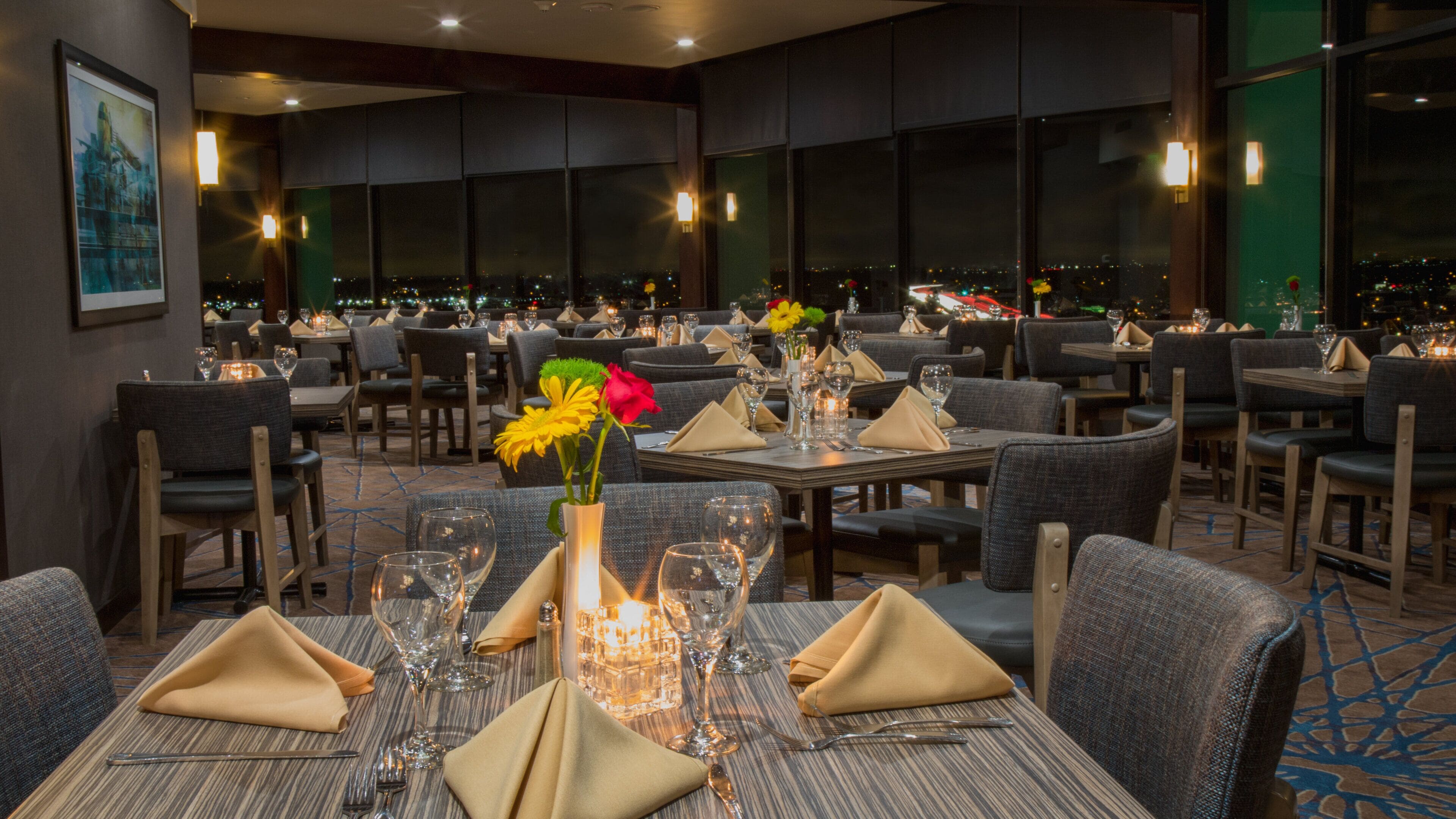 breakfast, lunch and dinner served