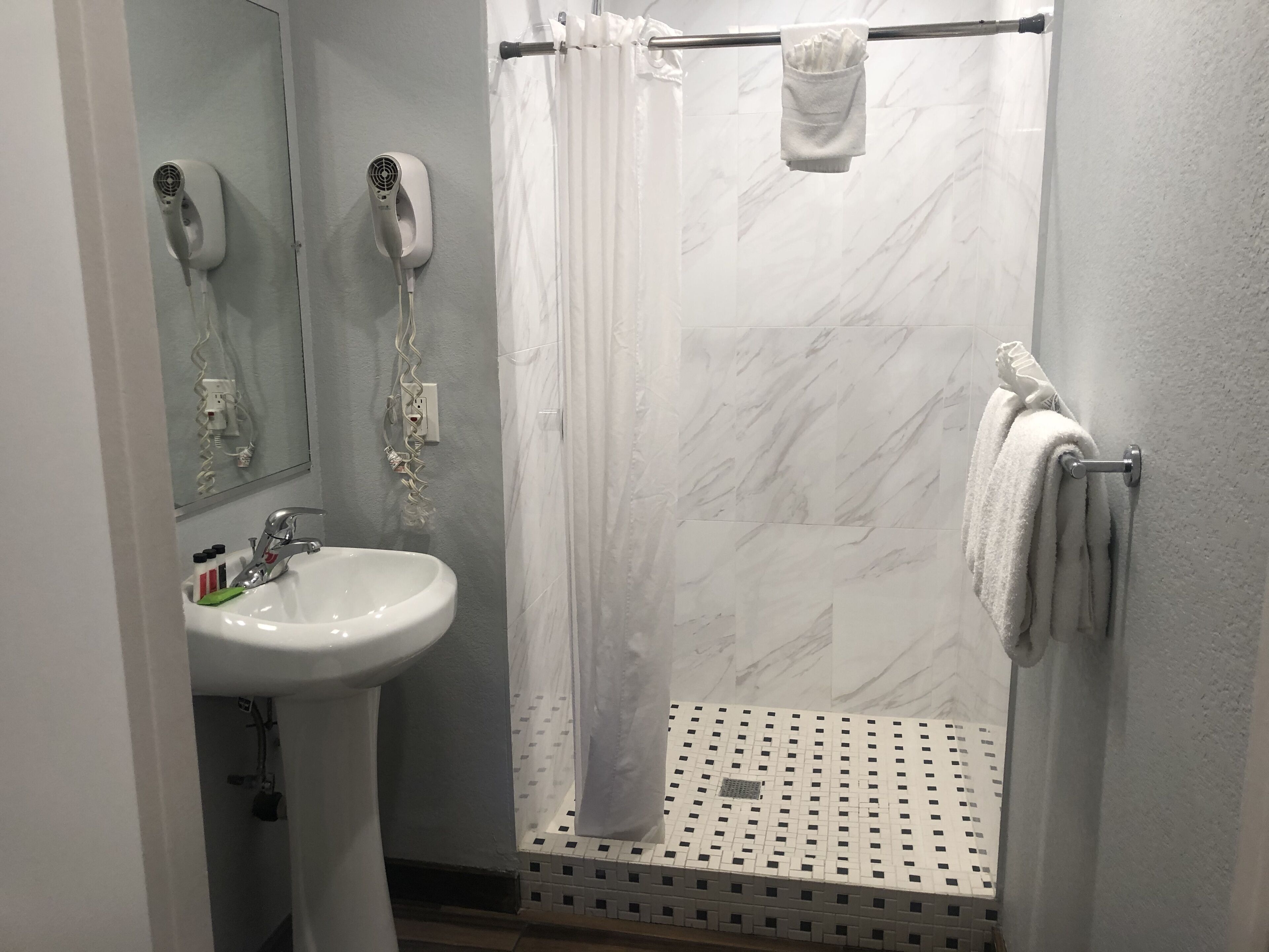 Foto - Ramada by Wyndham near SeaWorld / Mission Beach