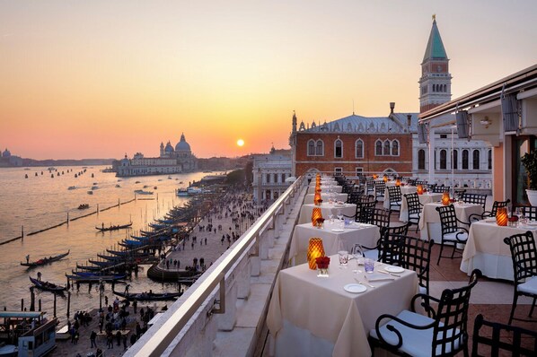Alfresco dining  - Danieli, A Four Seasons Hotel, Venice (Venice)