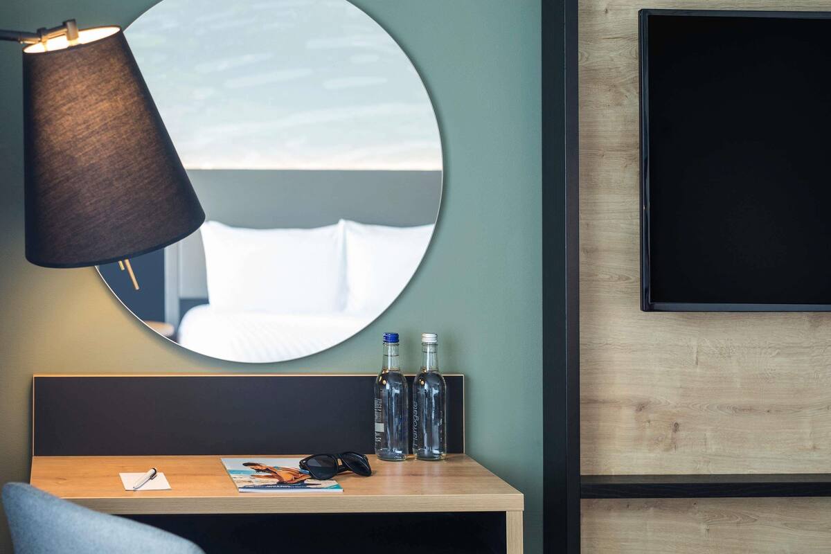 Premium bedding, Select Comfort beds, in-room safe, desk