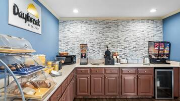 Desayuno para llevar gratuito y diario