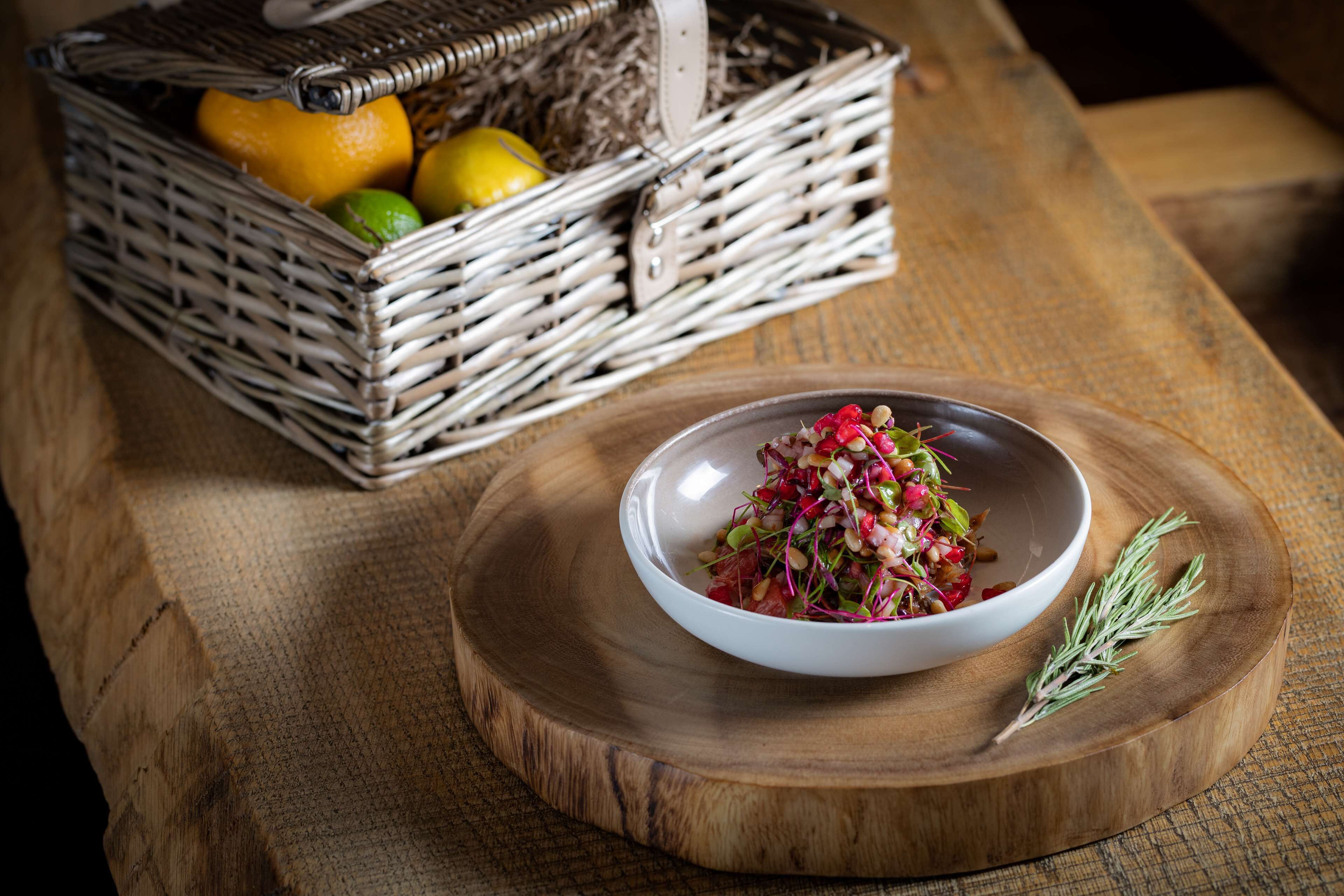 breakfast, lunch, dinner served; british cuisine