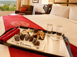 Tower View King | In-room dining