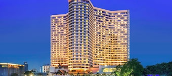 Royal Orchid Sheraton Riverside Hotel Bangkok
