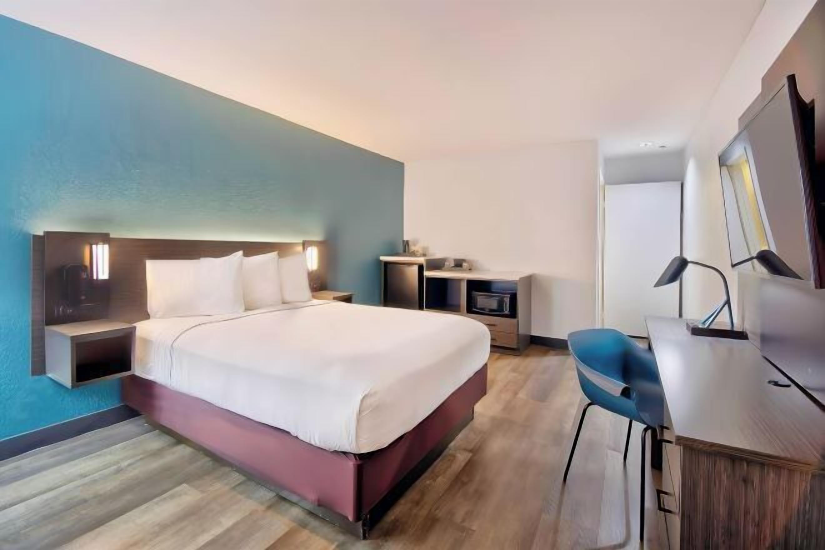 Coffres-forts dans les chambres, bureau, rideaux occultants